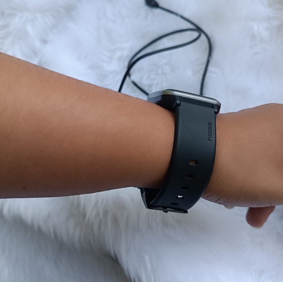 Noise Colourfit Smartwatch - Picture 8 of 13